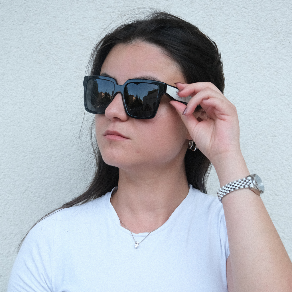 PRADA 0PR24ZS